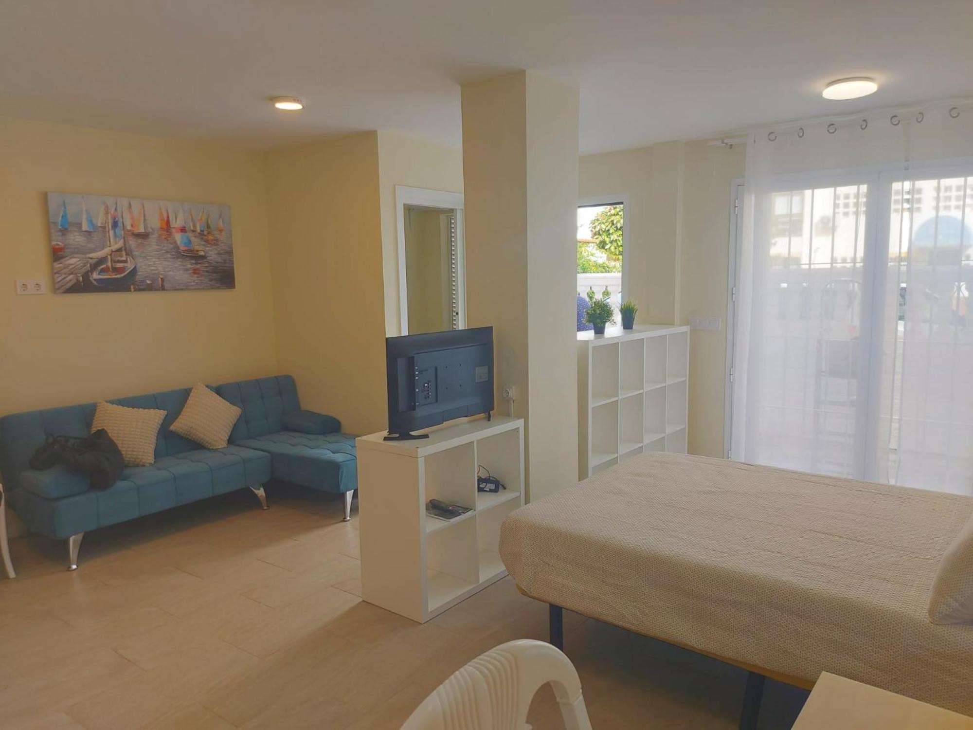 Estudio Luminoso En Puerto Marina Беналмадена Екстериор снимка