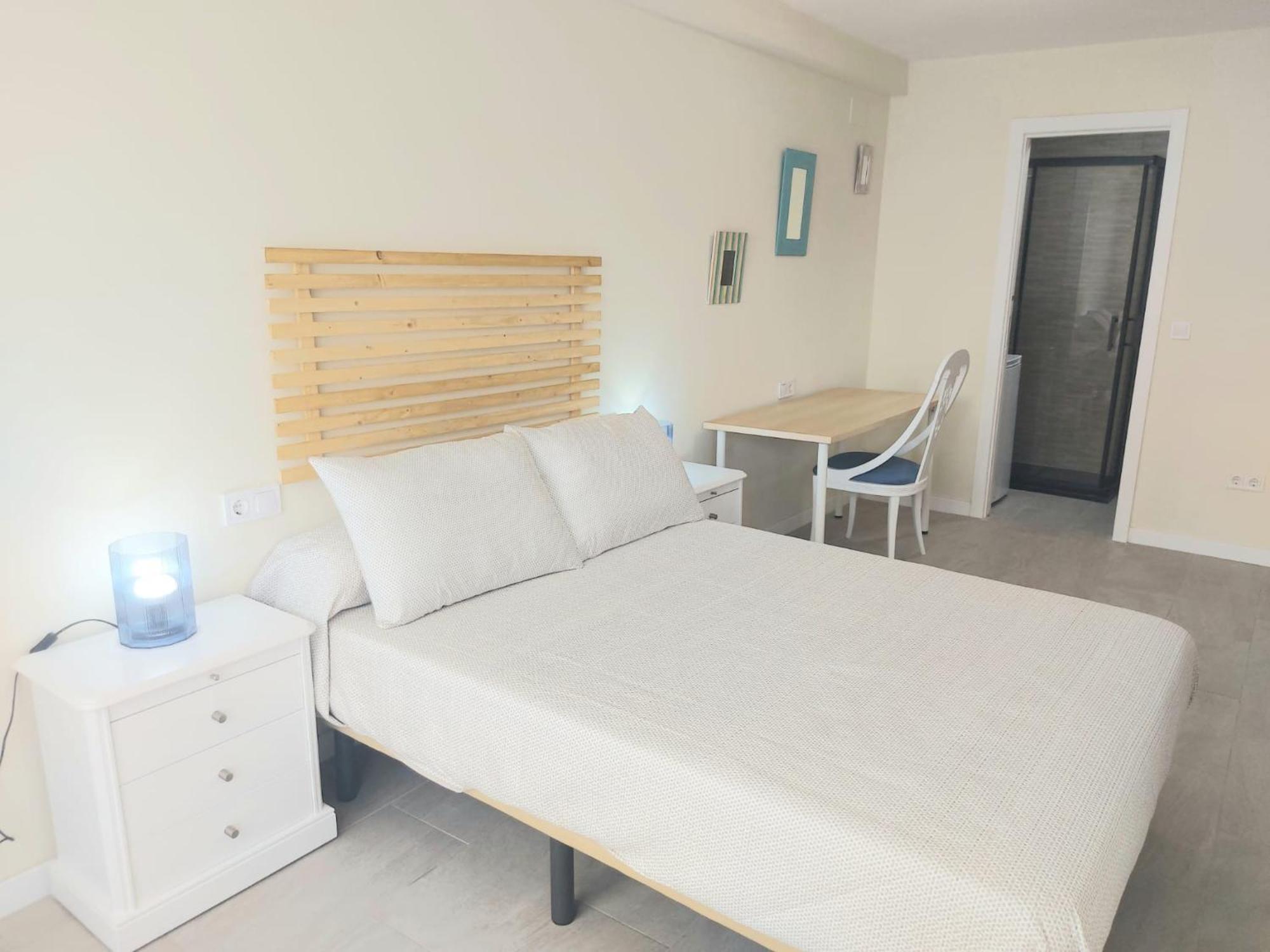 Estudio Luminoso En Puerto Marina Беналмадена Екстериор снимка